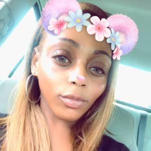 Meet your Posher, Whitney